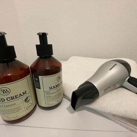 公寓 Sonniges Apartment, W-lan, Parkplatz, Autobahnnah, S-bahn , Messe *