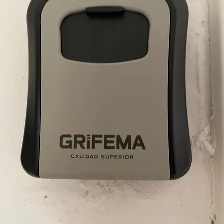 Sonniges Apartment, W-lan, Parkplatz, Autobahnnah, S-bahn , Messe *