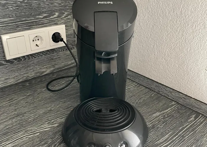 Daire Sonniges Apartment, W-lan, Parkplatz, Autobahnnah, S-bahn , Messe *